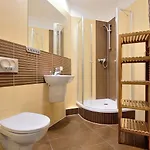 Victus Functional Apartments With 2 Bedrooms In The City Center By Noclegi Renters Sopoty