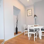 Victus Functional Apartments With 2 Bedrooms In The City Center By Noclegi Renters *