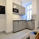 Victus Functional Apartments With 2 Bedrooms In The City Center By Noclegi Renters *
