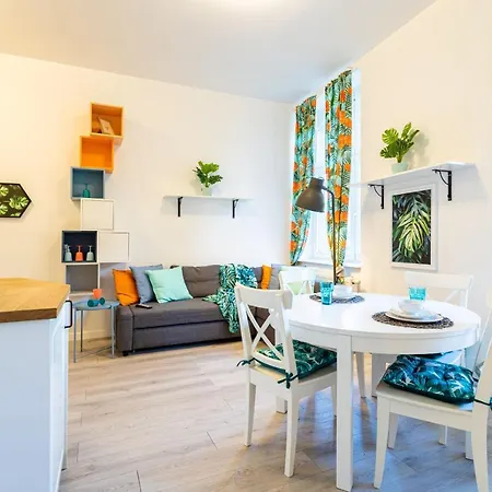 Victus Functional With 2 Bedrooms In The Center By Renters Daire Sopot