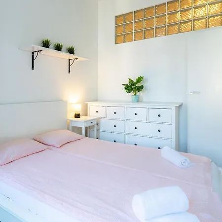 Apartment Victus Apartamenty, Apartamenty Alicante *