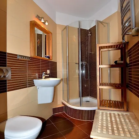 Daire Victus Functional With 2 Bedrooms In The Center By Renters *