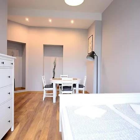 Victus Functional Apartments With 2 Bedrooms In The City Center By Noclegi Renters Apartment *