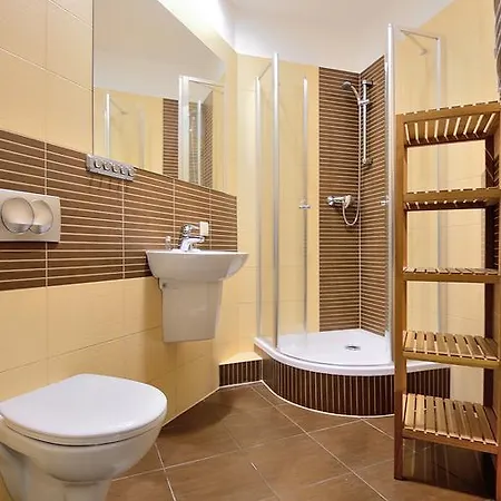 Victus Functional With 2 Bedrooms In The Center By Renters Sopot